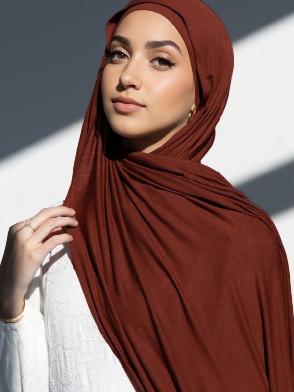 How to Match Your Hijab to Your Outfit